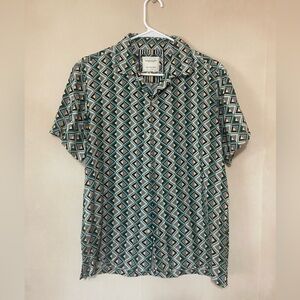 Denim & Flower by Ricky Singh geometric viscos short sleeve button down EUC